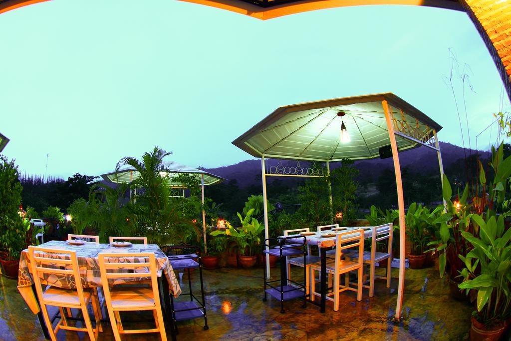Khunkhao Tamnanprai Resort Suan Phueng Exterior photo