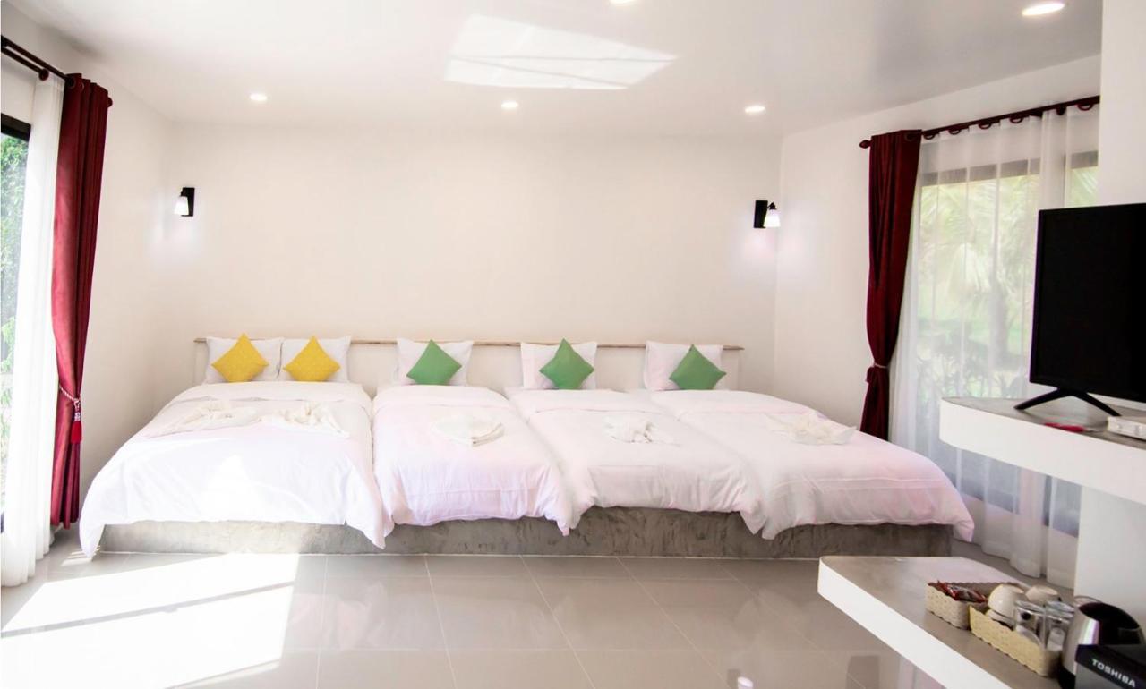 Khunkhao Tamnanprai Resort Suan Phueng Exterior photo